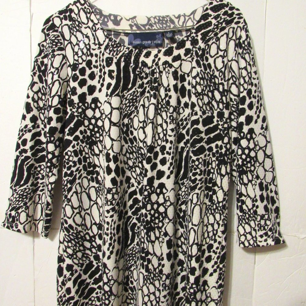 Women's Susan Graver Liquid Knit Size S Scoop Neck 3/4 Sleeve Top With Sparkles